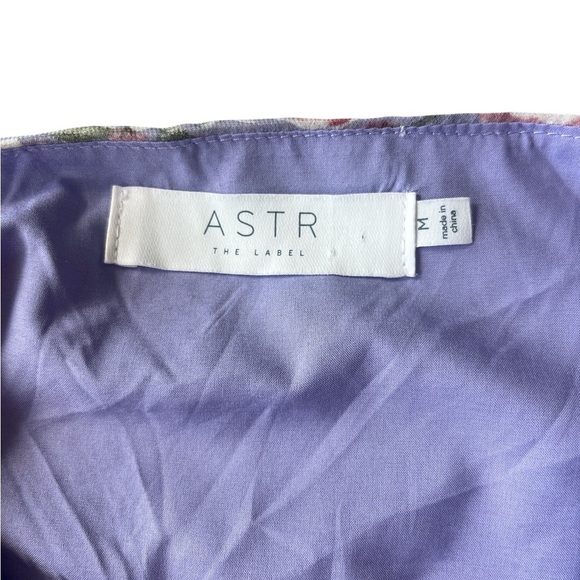 ASTR The Label Kiana Floral Rucked Dress Size Medium - Picture 12 of 12